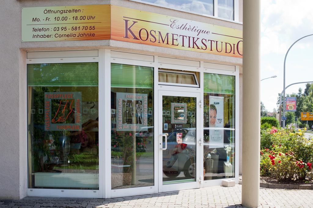 Hotel Jahnke Neubrandenburg Buitenkant foto